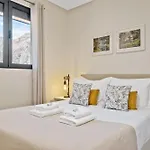 Coracao Da Madeira By Homie * Curral Das Freiras