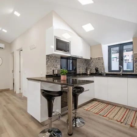 Coracao Da Madeira By Homie * Куррал-даш-Фрейраш