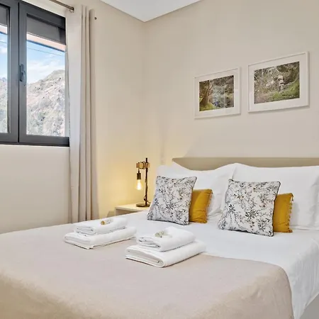 Coracao Da Madeira By Homie * Куррал-даш-Фрейраш