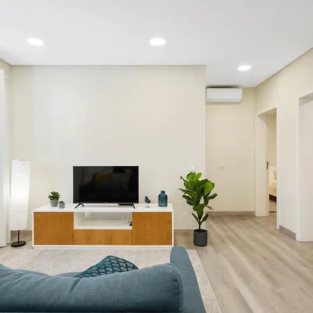 Coracao Da Madeira By Homie Куррал-даш-Фрейраш