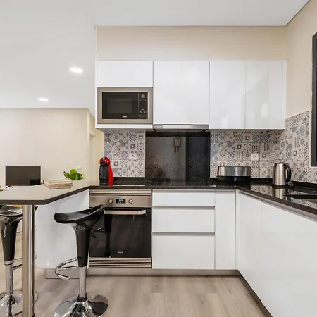 Coracao Da Madeira By Homie Куррал-даш-Фрейраш