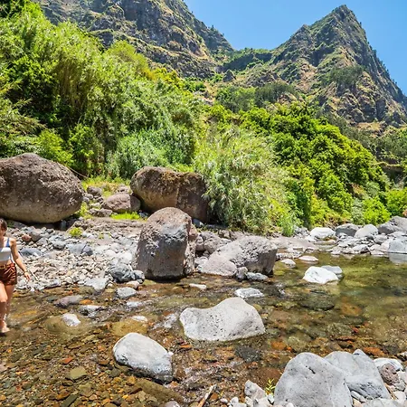 Апартаменты Coracao Da Madeira By Homie *